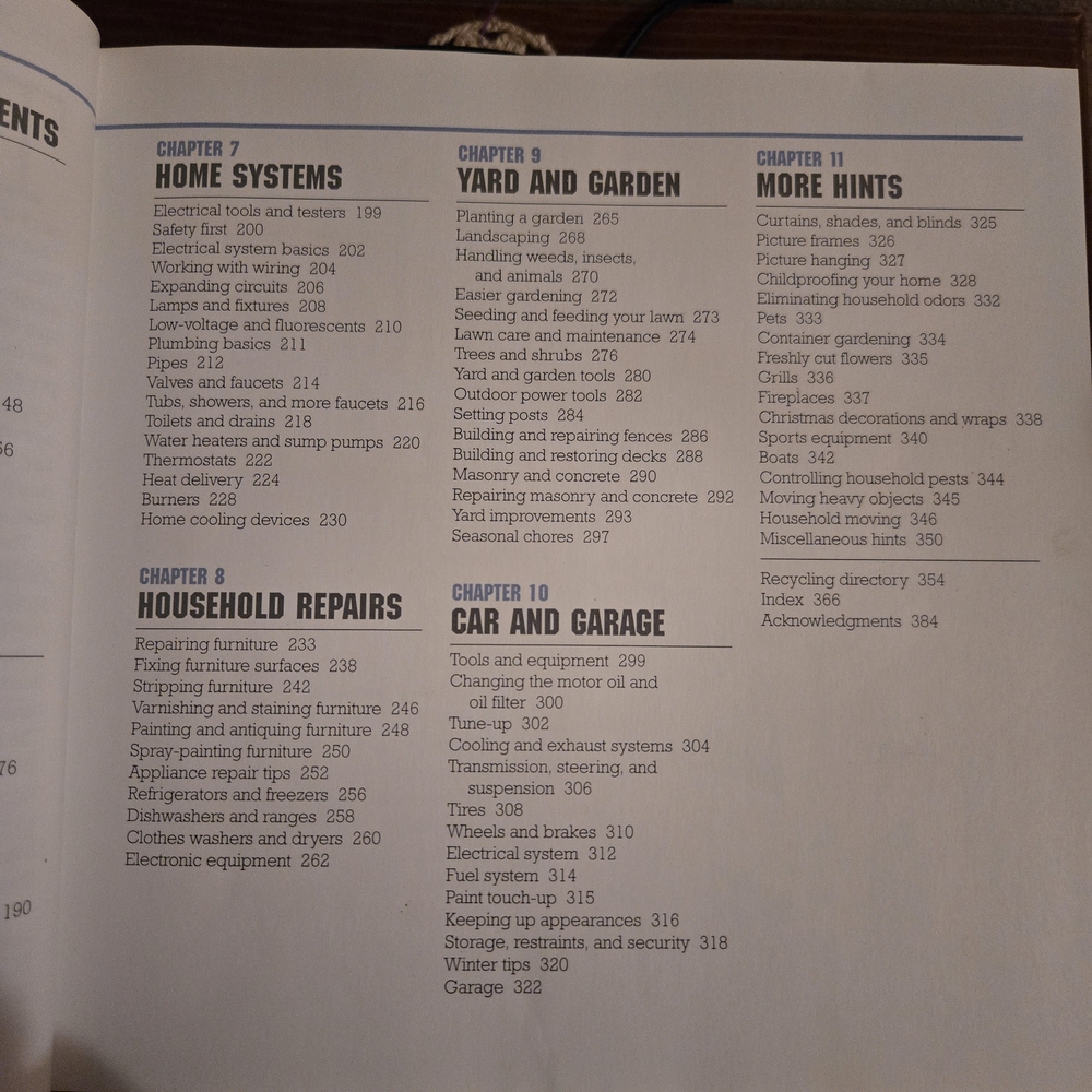 Reader's Digest Helpful Hints Book - Picture 4 of 4